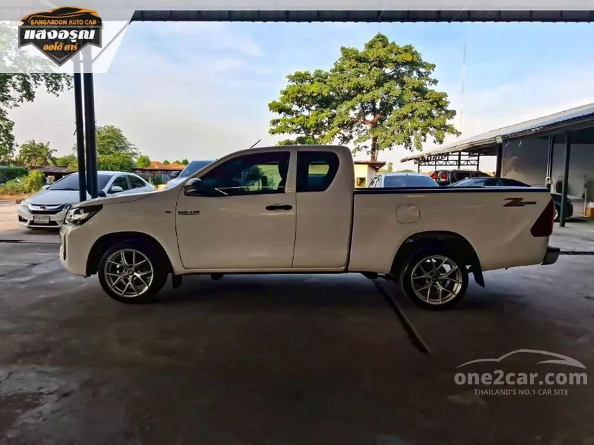 2020 Toyota HILUX REVO Z Edition Entry Smart Cab Pickup