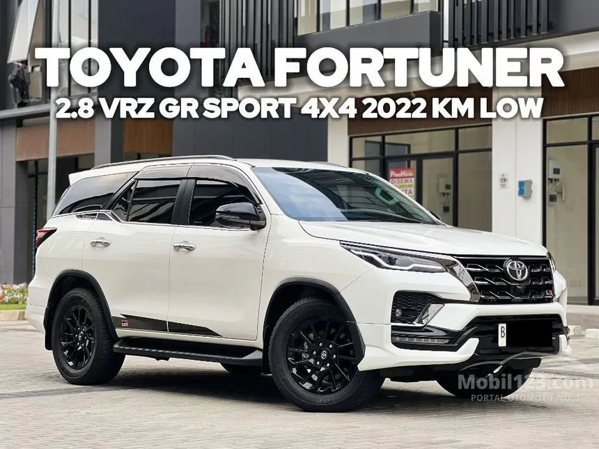 Jual Mobil Toyota Fortuner 2022 GR Sport 4X4 2.8 di DKI Jakarta Automatic SUV Putih Rp 575.000.000