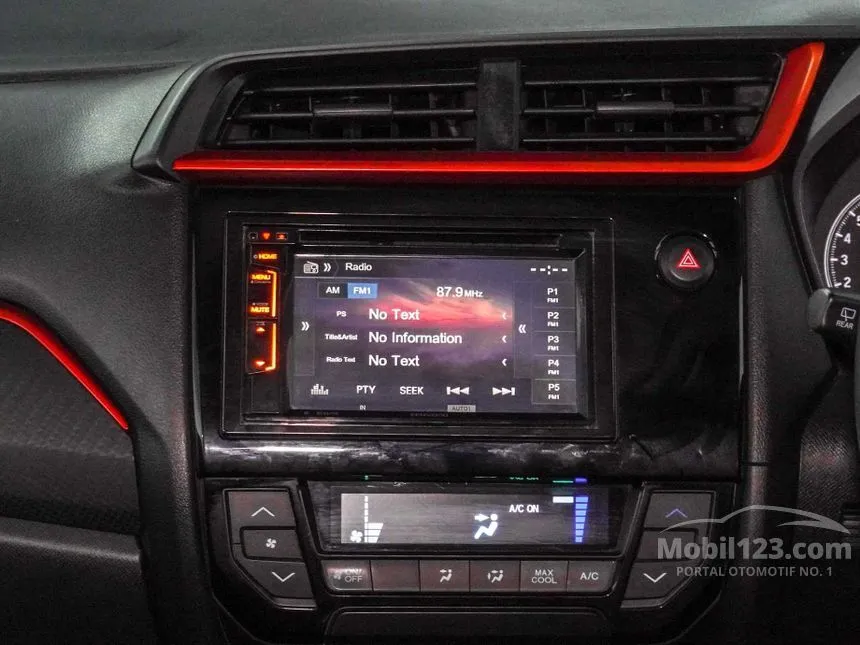 2019 Honda Brio RS Hatchback