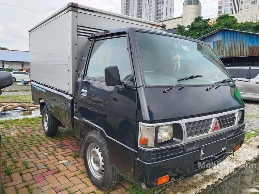 Jual Mobil Mitsubishi Colt L300 2010 Box 2.5 di Jawa Timur Manual Pickup Hitam Rp 105.000.000