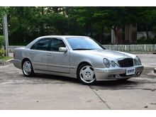 2001 Mercedes-Benz E240 2.4 W210 (ปี 95-03) Sedan
