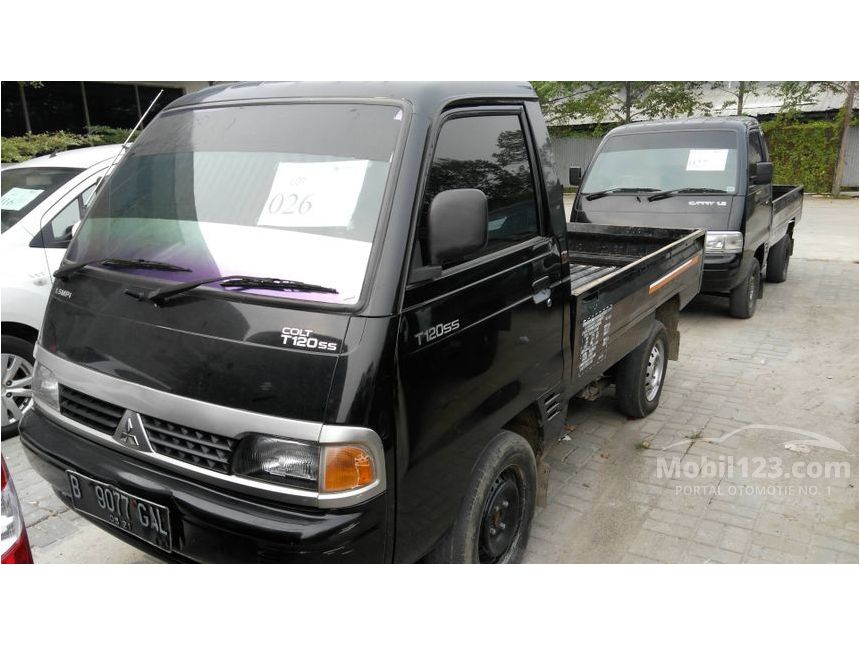 Download Gambar Mobil Pick Up Mitsubishi - RIchi Mobil