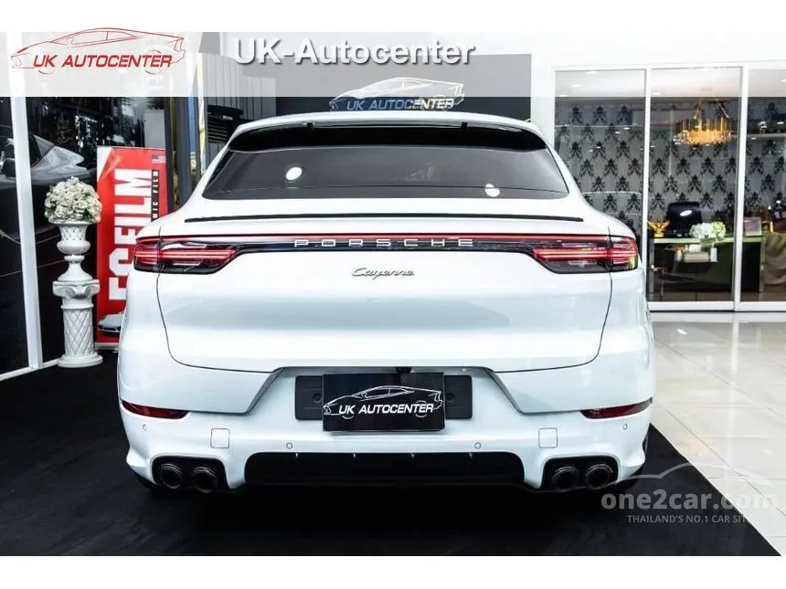 2023 Porsche Cayenne E-Hybrid SUV