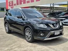 2015 Nissan X-TRAIL 2.5 (ปี 14-20) V 4WD SUV