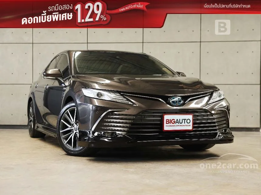 2021 Toyota CAMRY HEV Premium Sedan