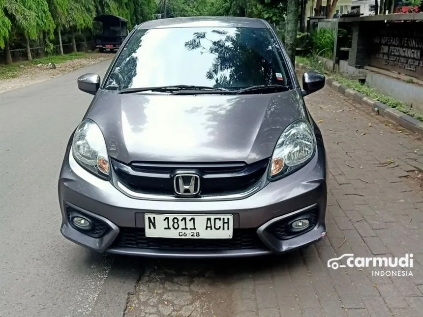 Jual Mobil Honda Brio 2018 Satya E 1.2 di Jawa Timur Automatic Hatchback Abu