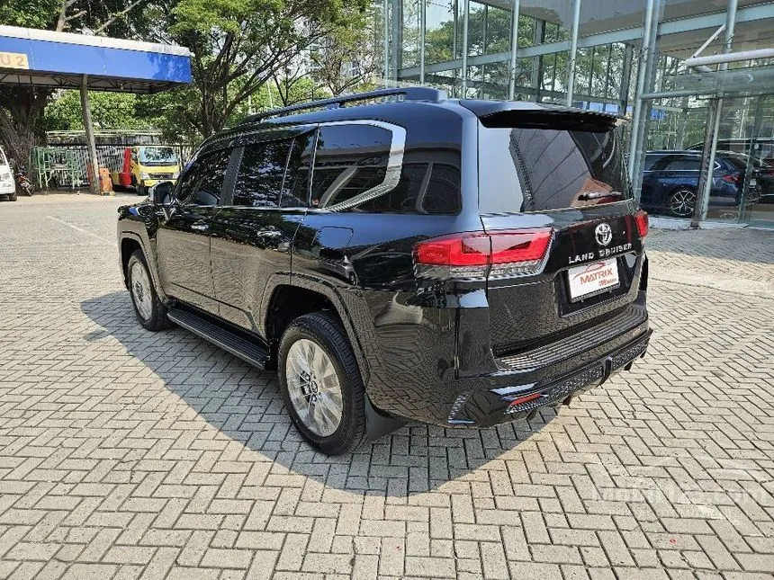 2023 Toyota Land Cruiser 300 VX-R 70th Anniversary SUV
