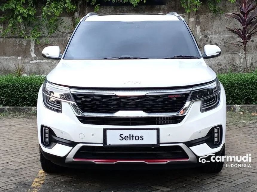 Jual Mobil KIA Seltos 2023 GT Line 1.4 di Jawa Barat Automatic Wagon Putih Rp 371.500.000
