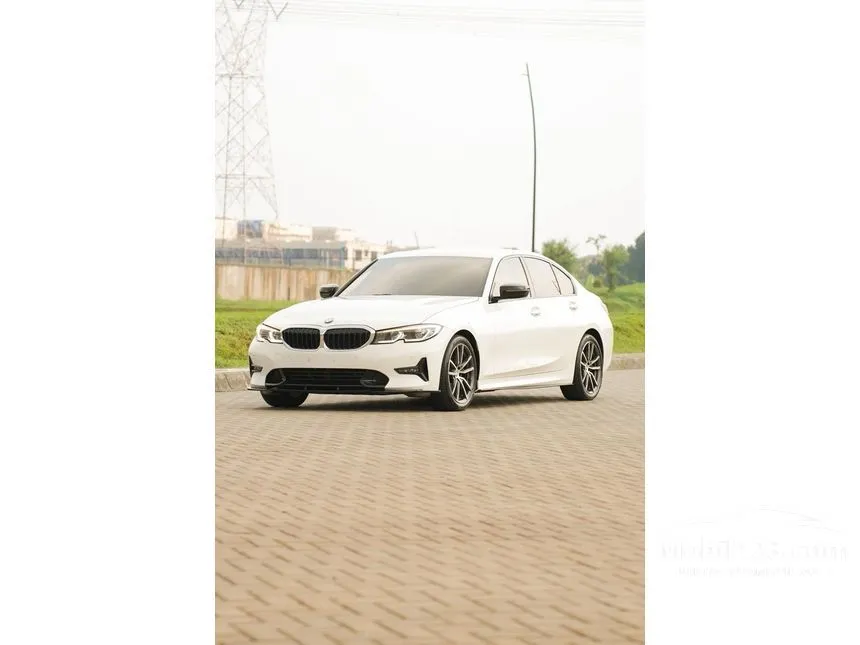 2020 BMW 320i Sport Sedan
