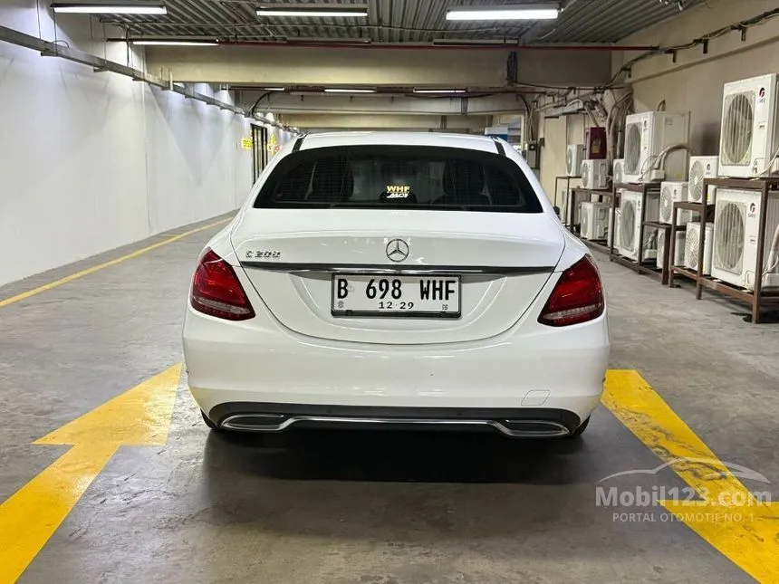 2014 Mercedes-Benz C200 Avantgarde CBU Sedan