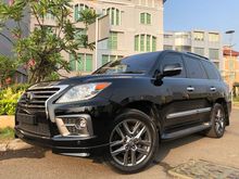 2014 Lexus LX570 5.7 J200 SUV F-Sport Nik14 Black On Black Km50rb Record 3TV 3Cam TDP.500JT