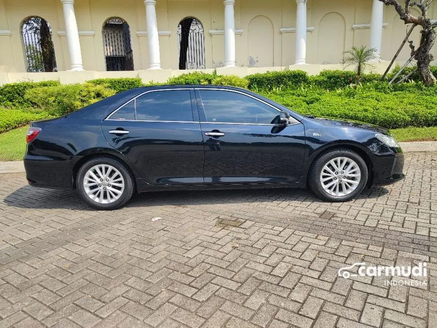 2018 Toyota Camry V Sedan
