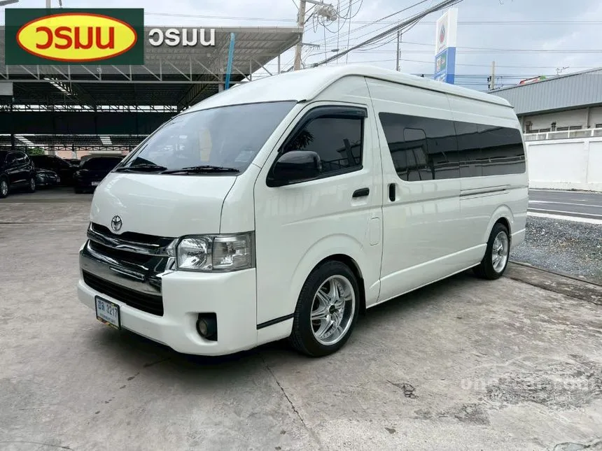 2015 Toyota HIACE D4D Van