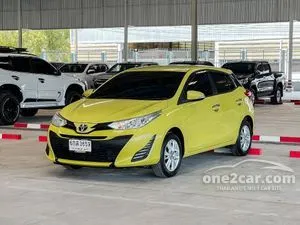 2017 Toyota YARIS 1.2 E Hatchback