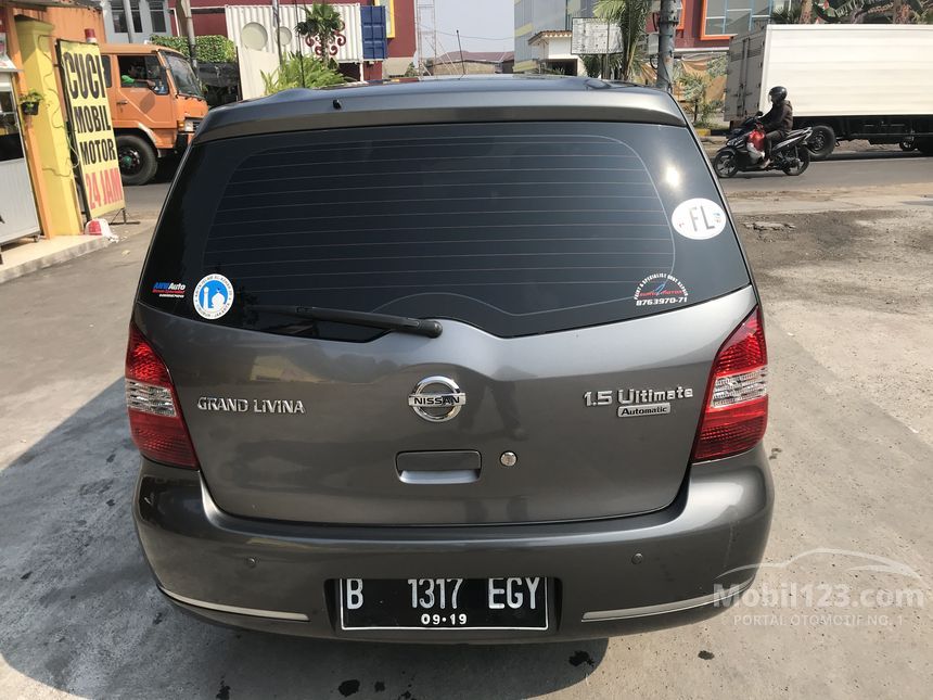 Jual Mobil  Nissan Grand  Livina  2010  Ultimate  1 5 di DKI 