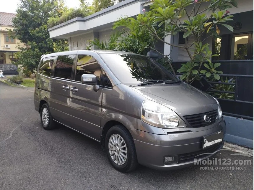 Jual Mobil Nissan Serena 2011 Highway Star 2.0 di DKI Jakarta Automatic MPV Abu