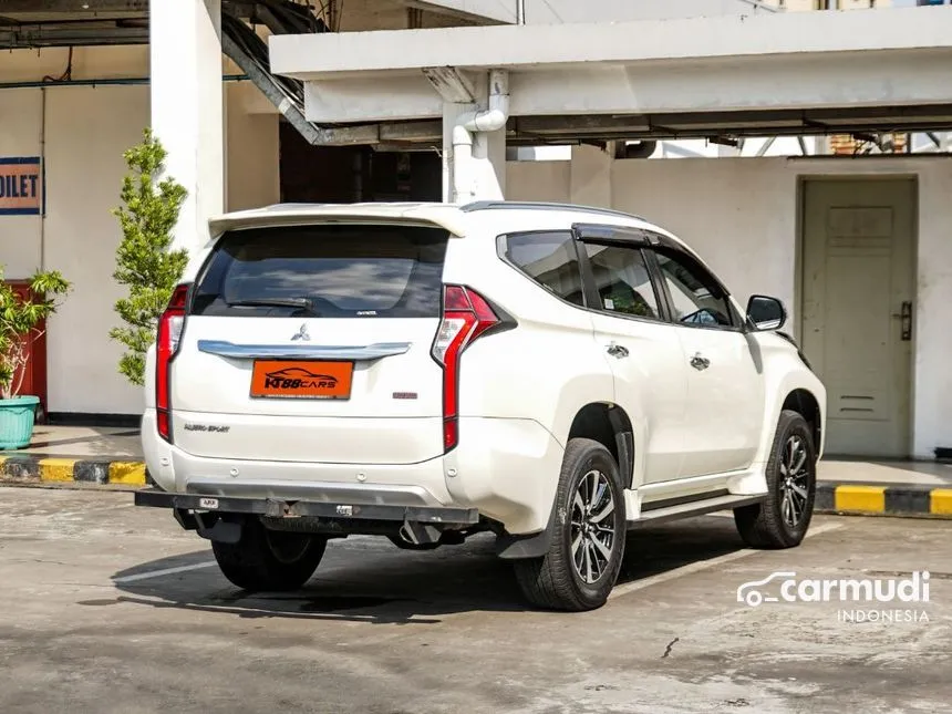 2017 Mitsubishi Pajero Sport Dakar 4X2 SUV