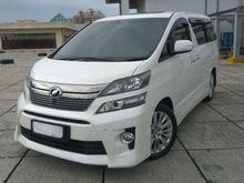 2013 Toyota Vellfire 2.4 ZG Van Wagon