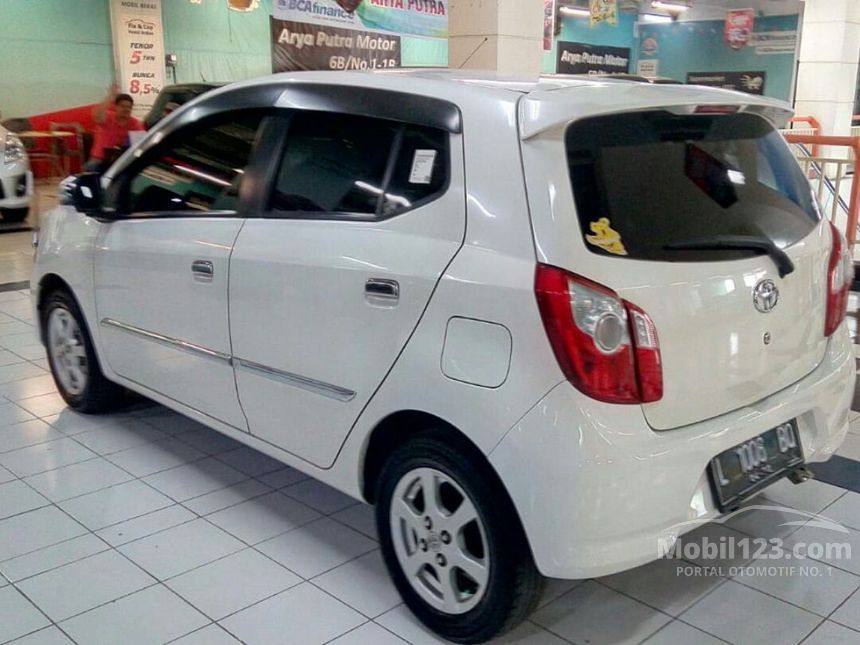 Jual Mobil  Toyota Agya  2021 G 1 0 di Jawa  Timur  Automatic 