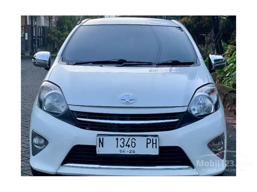 Jual Mobil Toyota Agya 2013 G 1.0 di Jawa Timur Automatic Hatchback Putih Rp 95.000.000