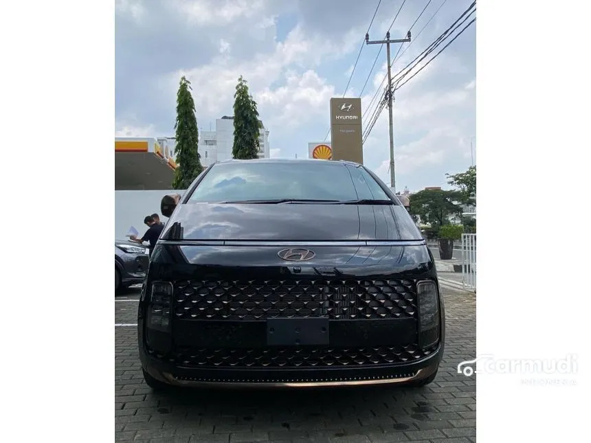 Jual Mobil Hyundai Staria 2024 Signature 7 2.2 di Jawa Barat Automatic Wagon Lainnya Rp 1.033.000.000