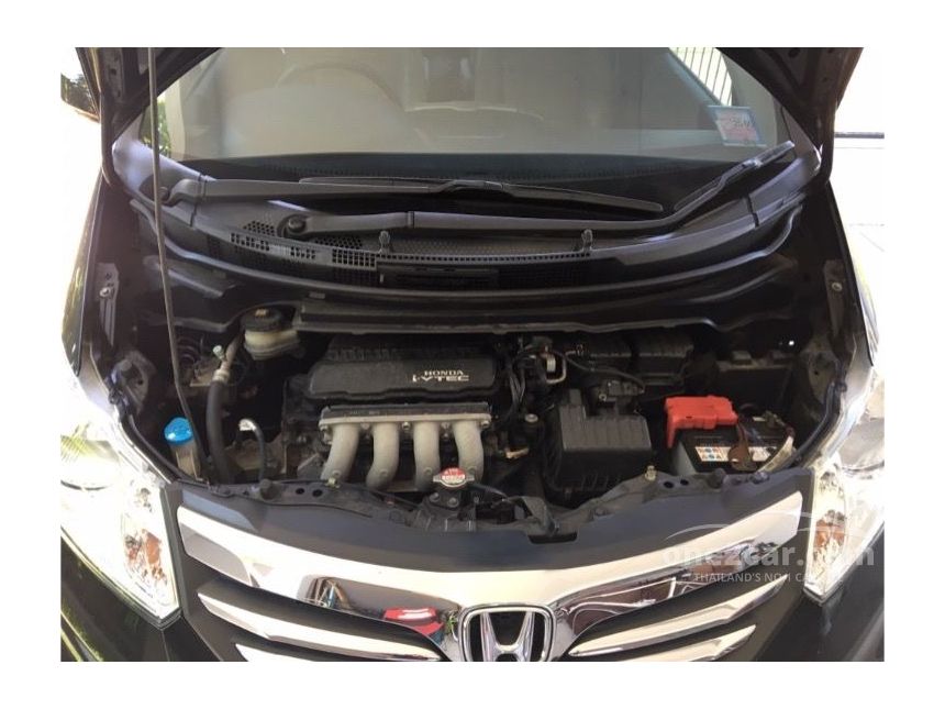 2014 Honda Freed SE Wagon