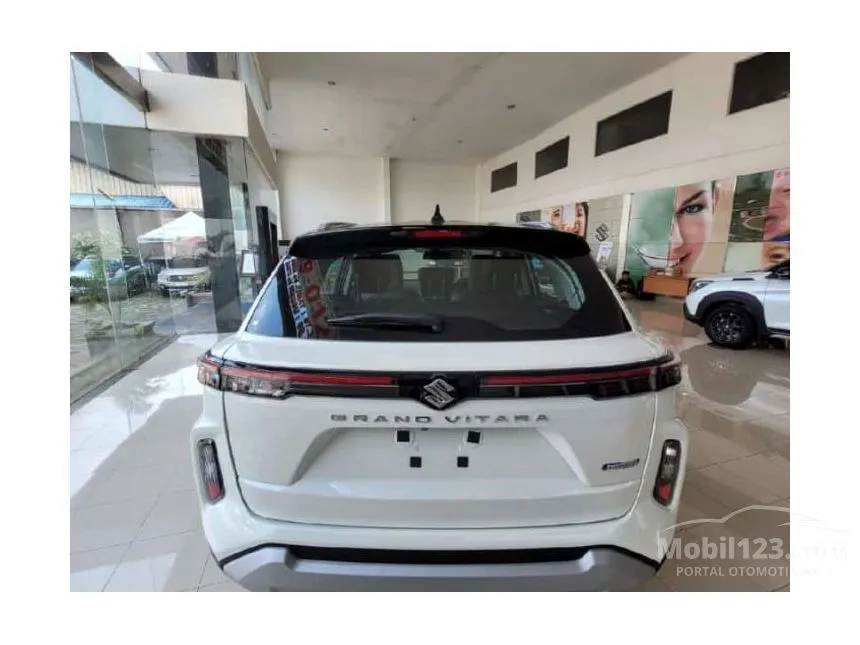 Jual Mobil Suzuki Grand Vitara 2024 MHEV GX 1.5 di Jawa Barat Automatic SUV Putih Rp 286.100.000