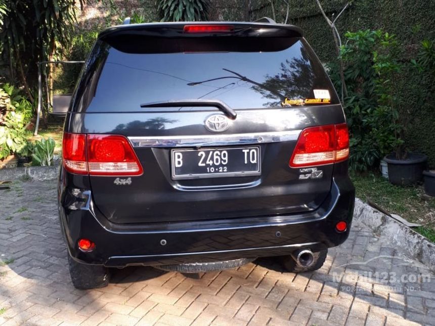 Jual Mobil Toyota Fortuner 2005 V 2.7 di DKI Jakarta 