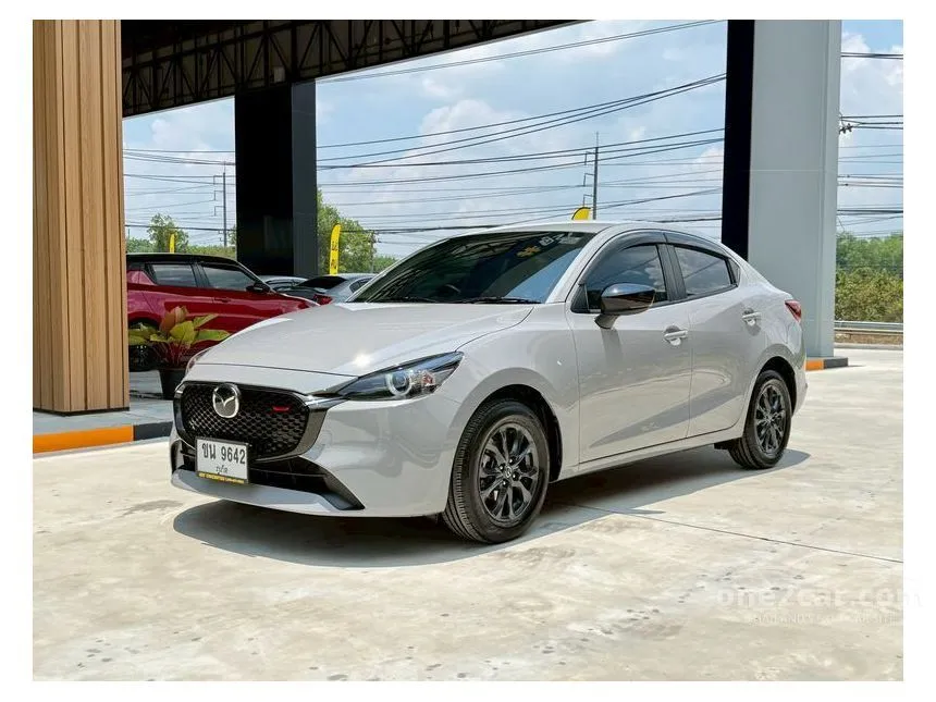 2026 Mazda 2 Signature Sedan