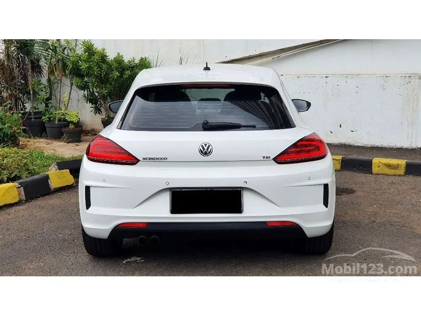 2018 Volkswagen Scirocco TSI Hatchback