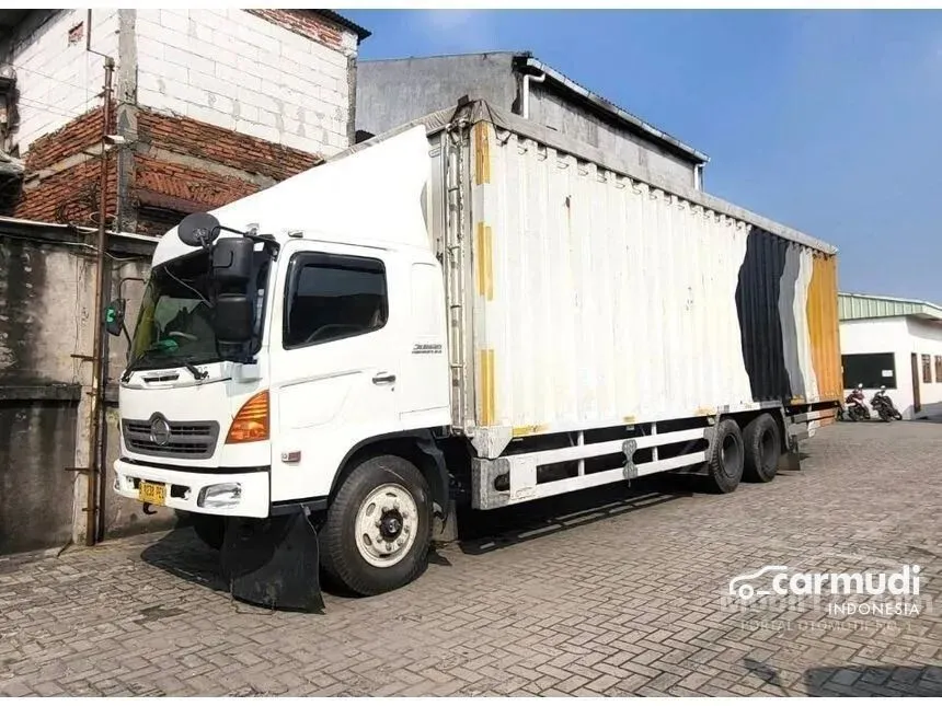 Jual Mobil Hino FL 235 JN 2013 NA 7.7 di DKI Jakarta Manual Trucks Putih Rp 565.000.000