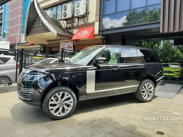Land Rover Range Rover Baru Harga Termurah, Kondisi Terbaik | Mobil123