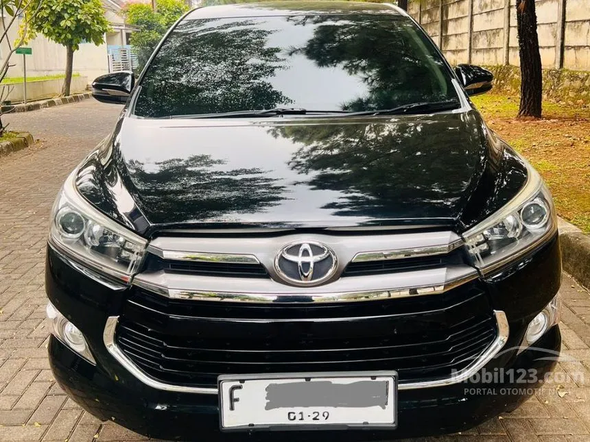 Jual Mobil Toyota Kijang Innova 2018 V 2.0 di Jawa Barat Automatic MPV Hitam Rp 270.000.000