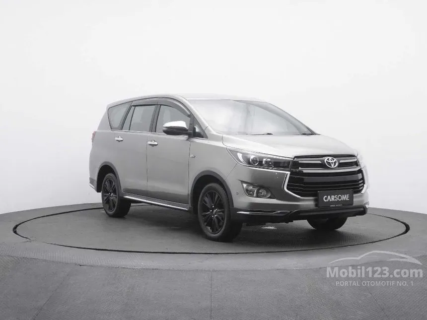 Jual Mobil Toyota Innova Venturer 2017 2.0 di Banten Automatic Wagon Coklat Rp 279.000.000