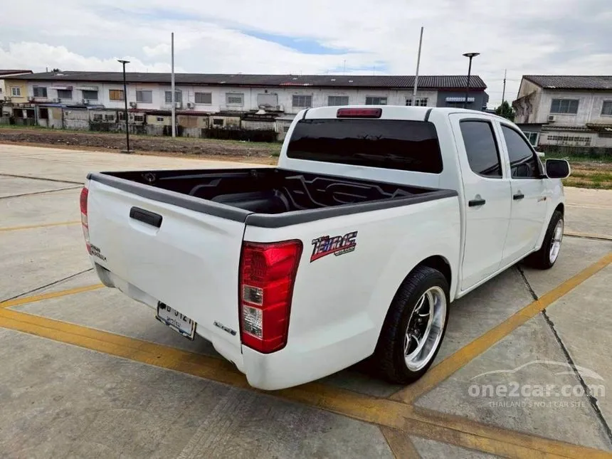 2018 Isuzu D-MAX S Cab-4 Pickup