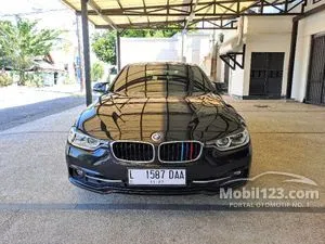 2016 BMW 320i 2.0 Sport Sedan
