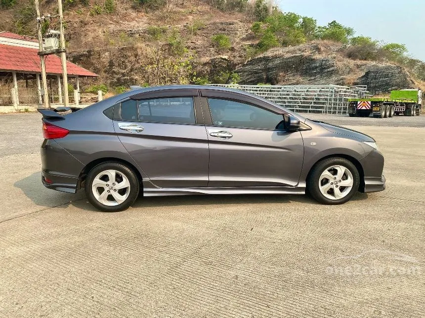 2015 Honda City V+ Sedan