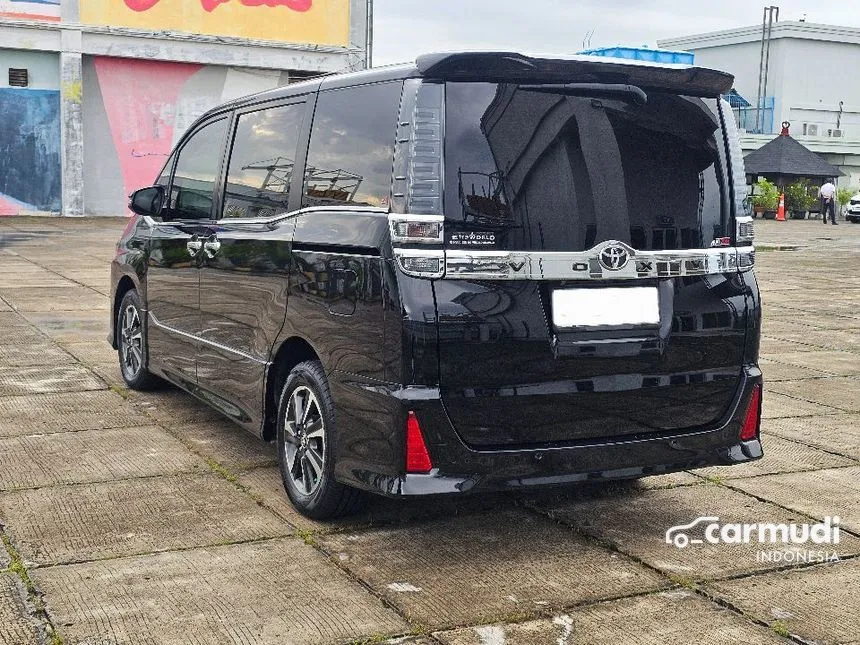 2019 Toyota Voxy MPV