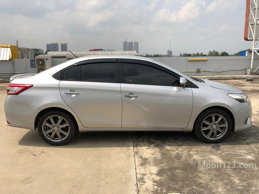 Jual Mobil Toyota Vios 2014 G 1.5 di Banten Automatic Sedan Silver Rp