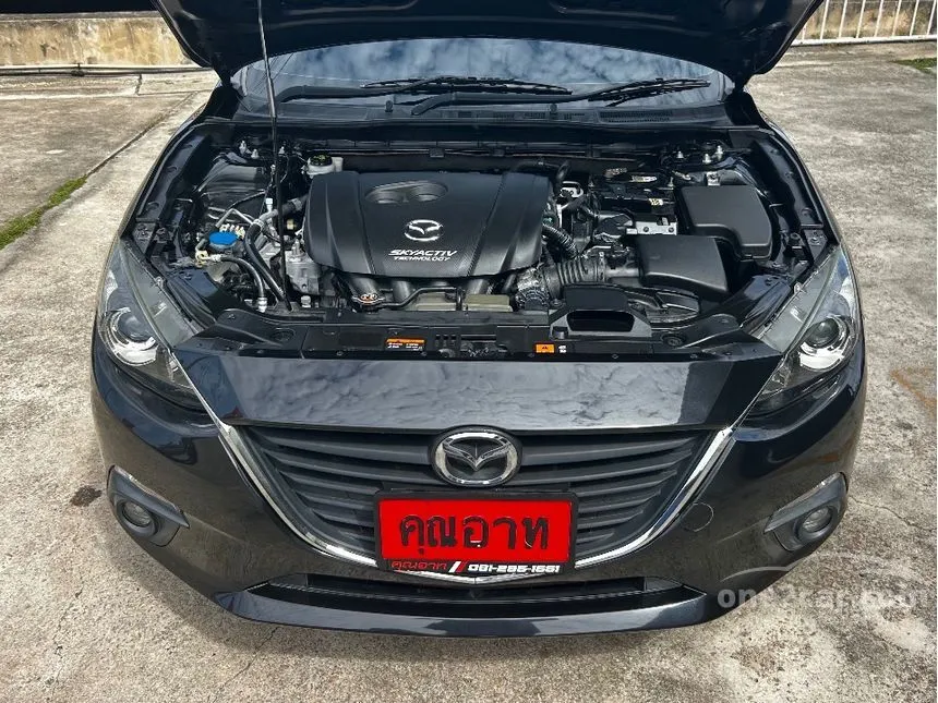 2018 Mazda 3 E Sports Hatchback