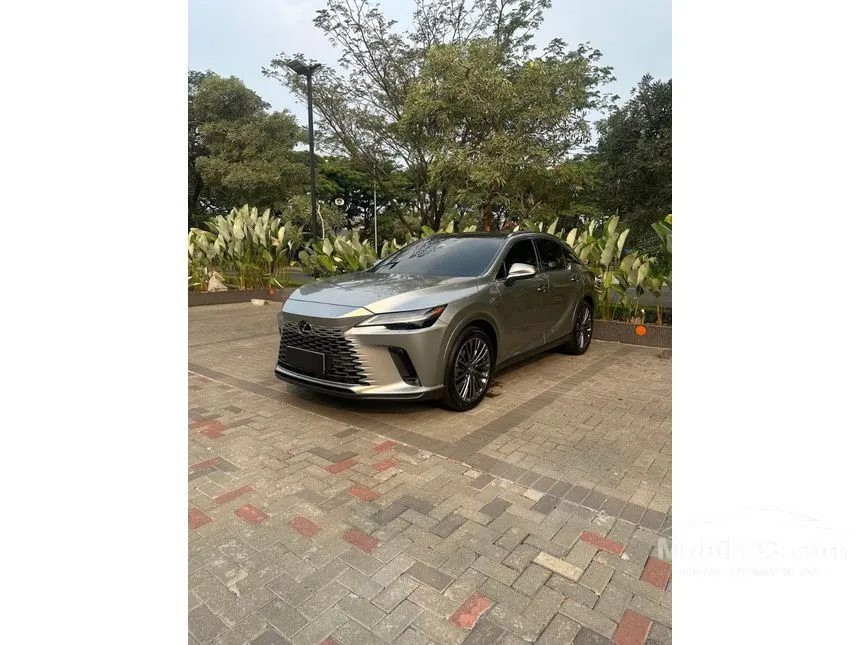 2025 Lexus RX 350h Luxury SUV