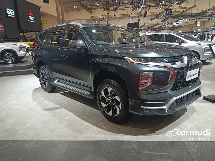 2023 Mitsubishi Pajero Sport Dakar SUV