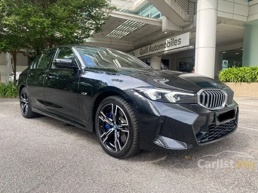 2023 BMW 330e M Sport Sedan