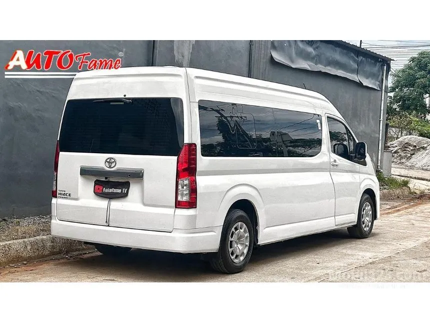 2020 Toyota Hiace Premio Van