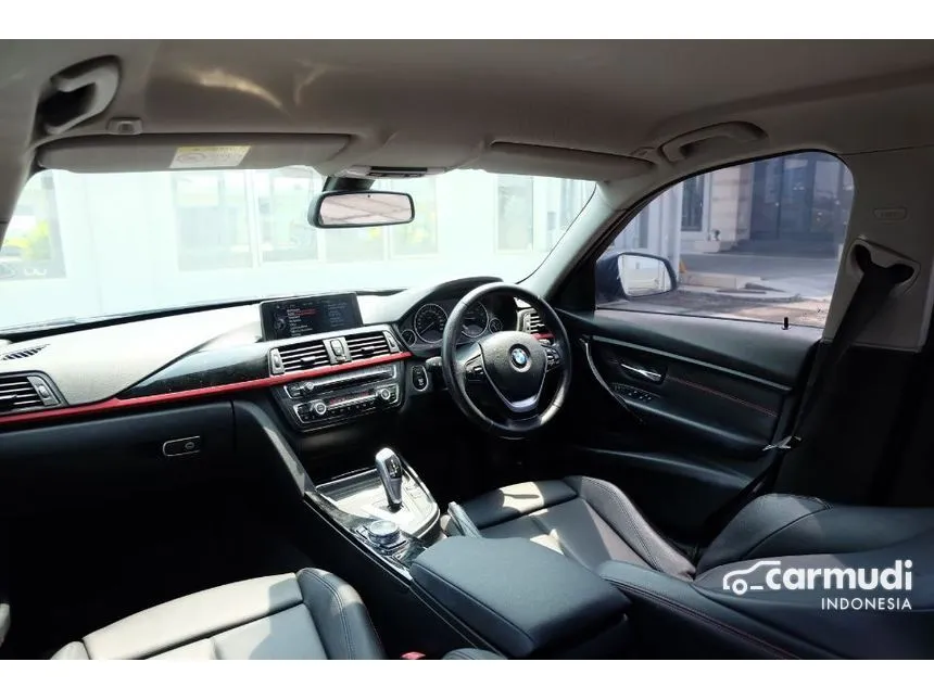 2015 BMW 320i Sport Sedan