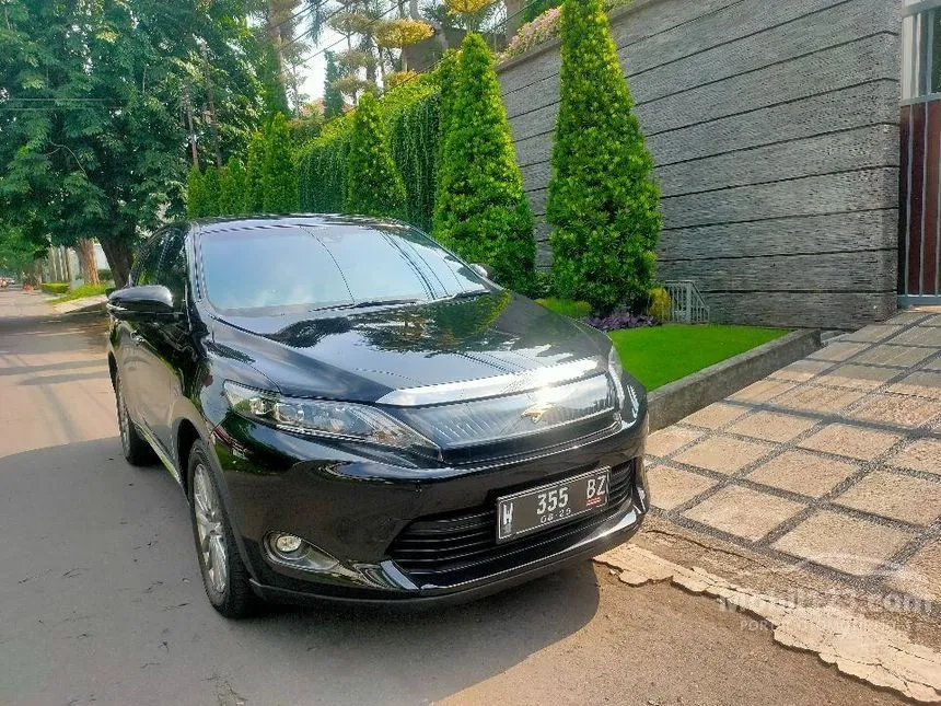 Jual Mobil Toyota Harrier 2015 2.0 di Jawa Timur Automatic SUV Hitam Rp 388.000.000