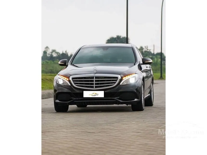 2015 Mercedes-Benz C250 Exclusive Sedan