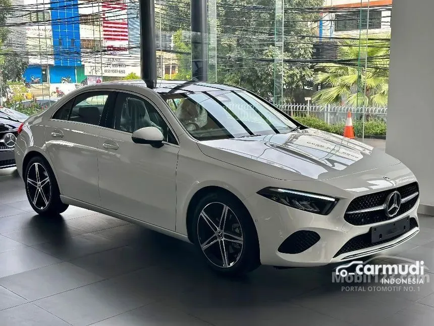 2024 Mercedes-Benz A200 Progressive Line Sedan