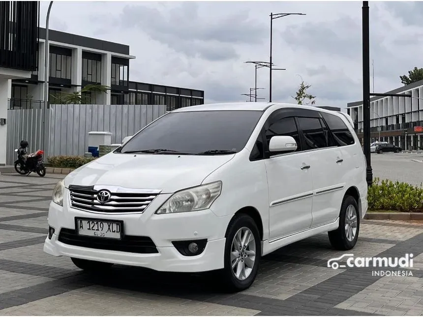2013 Toyota Kijang Innova V Luxury MPV
