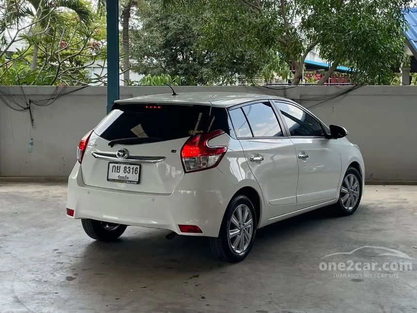 2017 Toyota YARIS G Hatchback